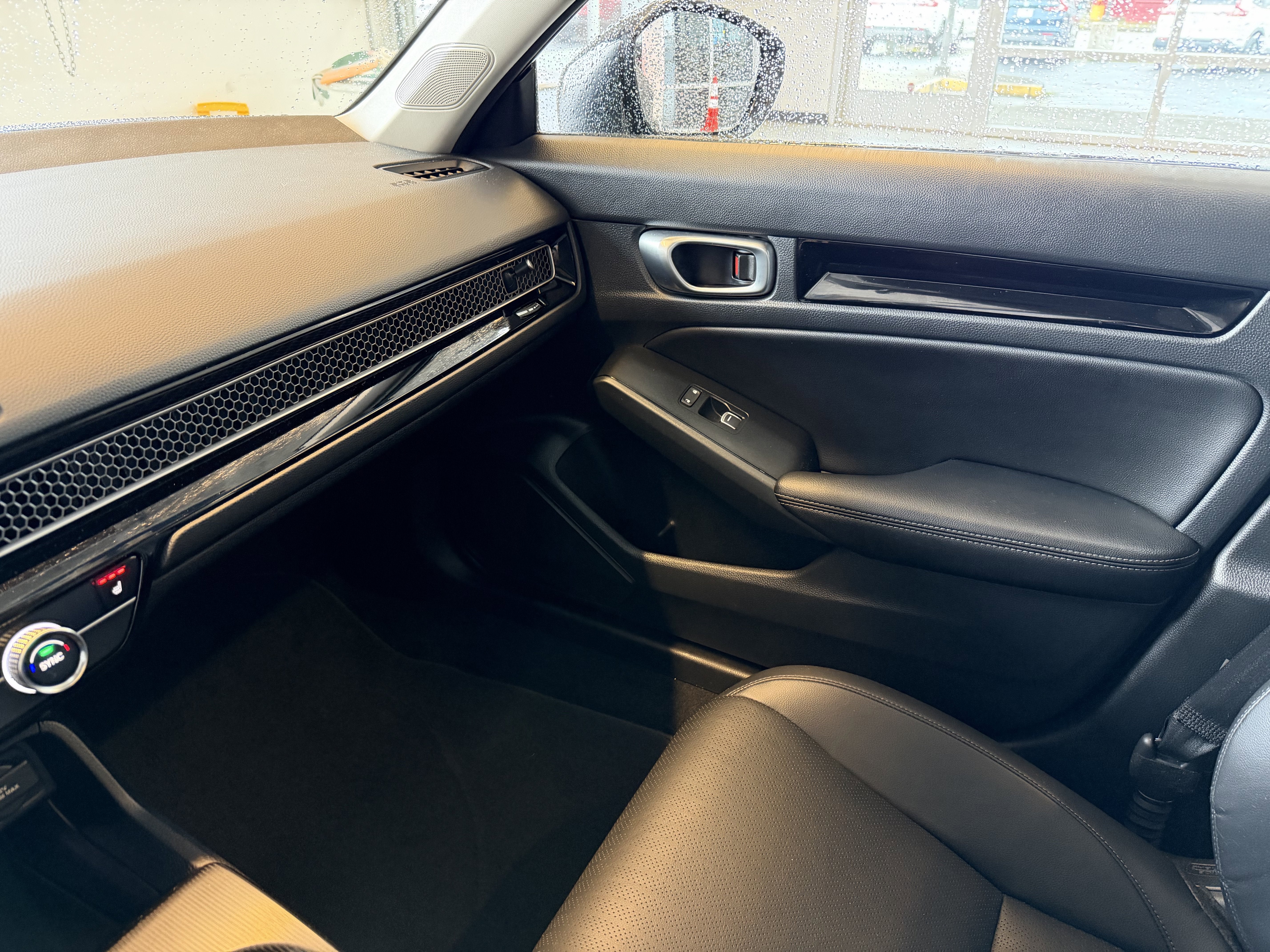 2024 Honda Civic Hatchback EX-L