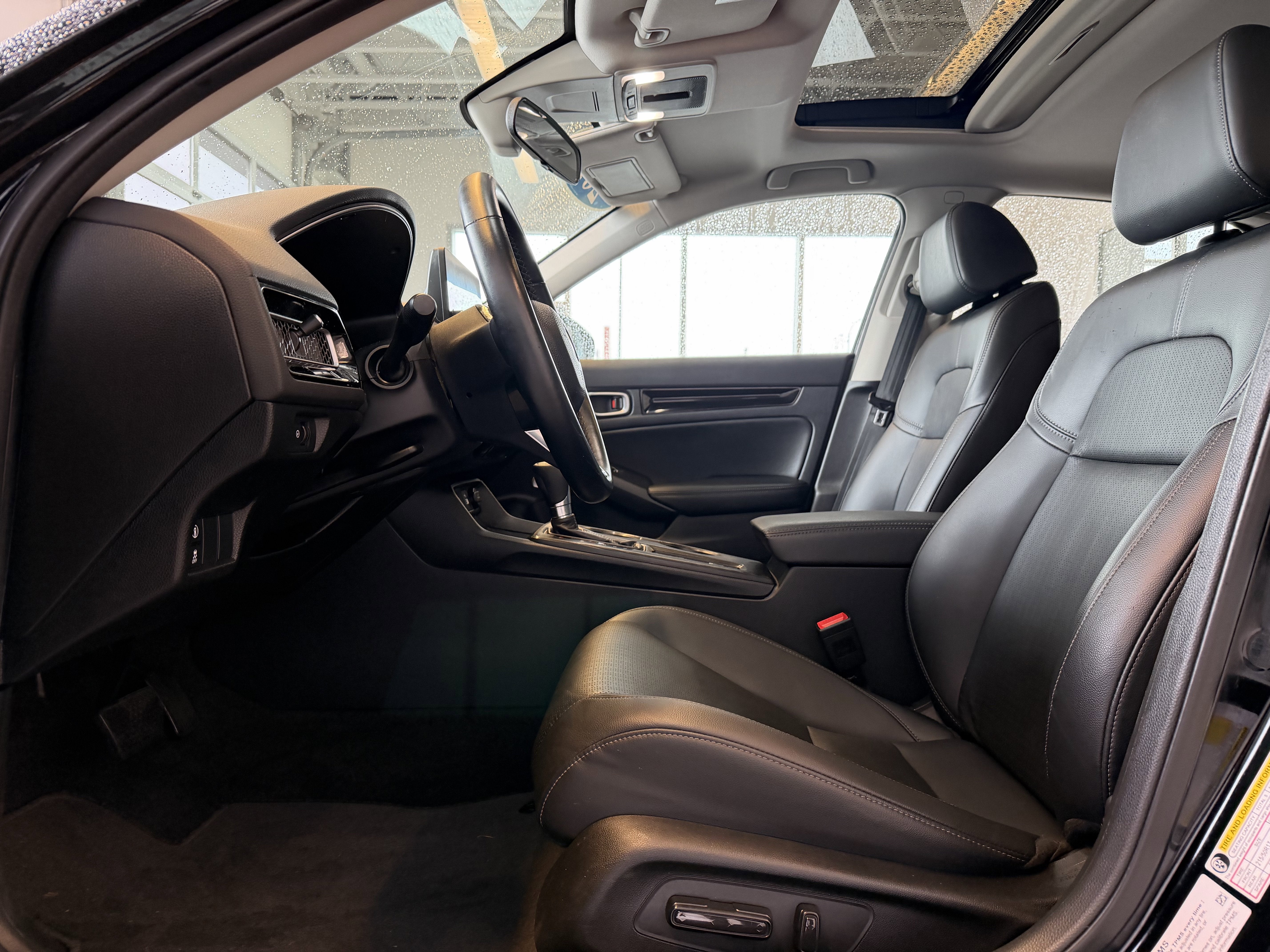 2024 Honda Civic Hatchback EX-L