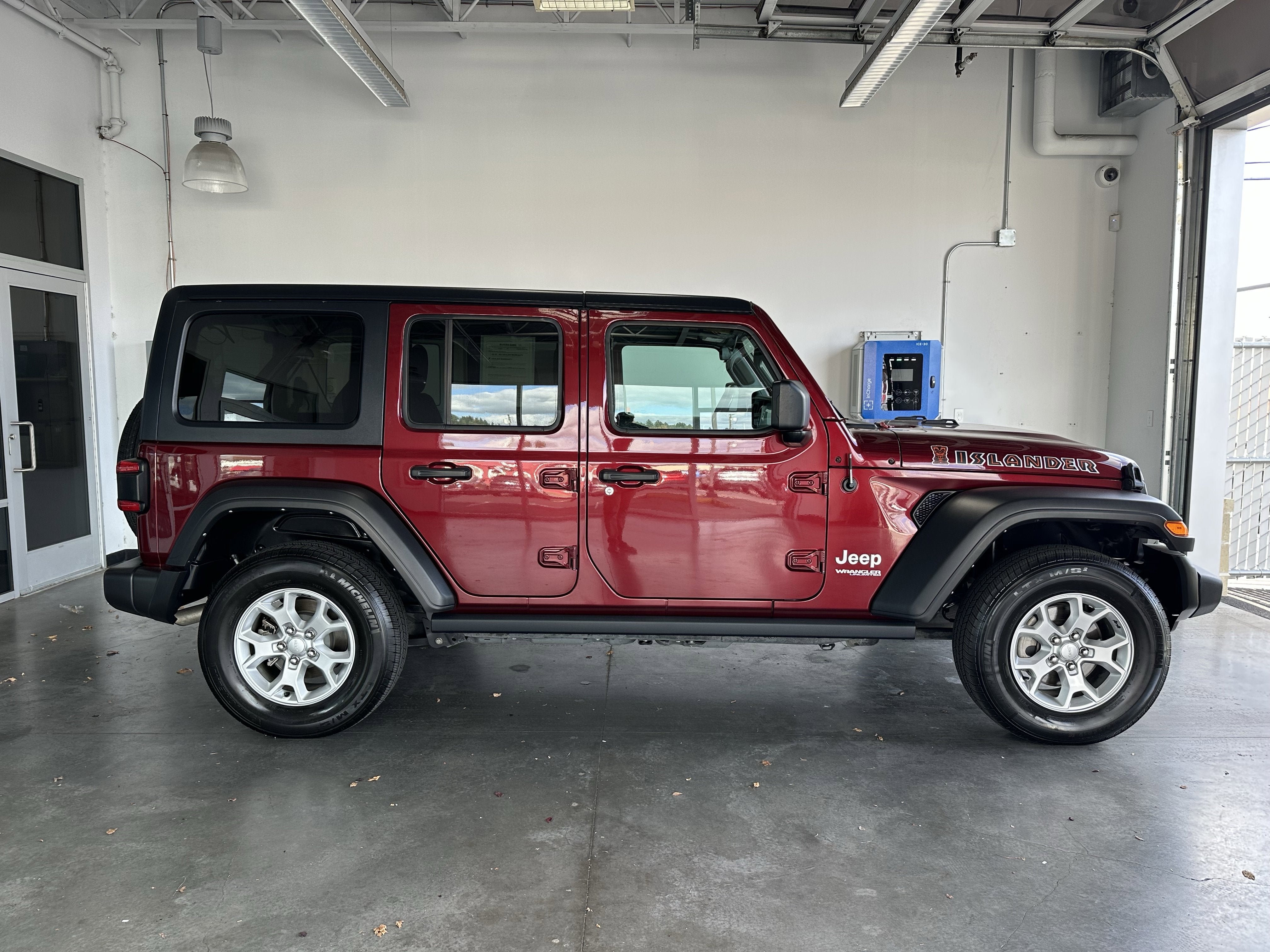 2021 Jeep Wrangler Unlimited Islander