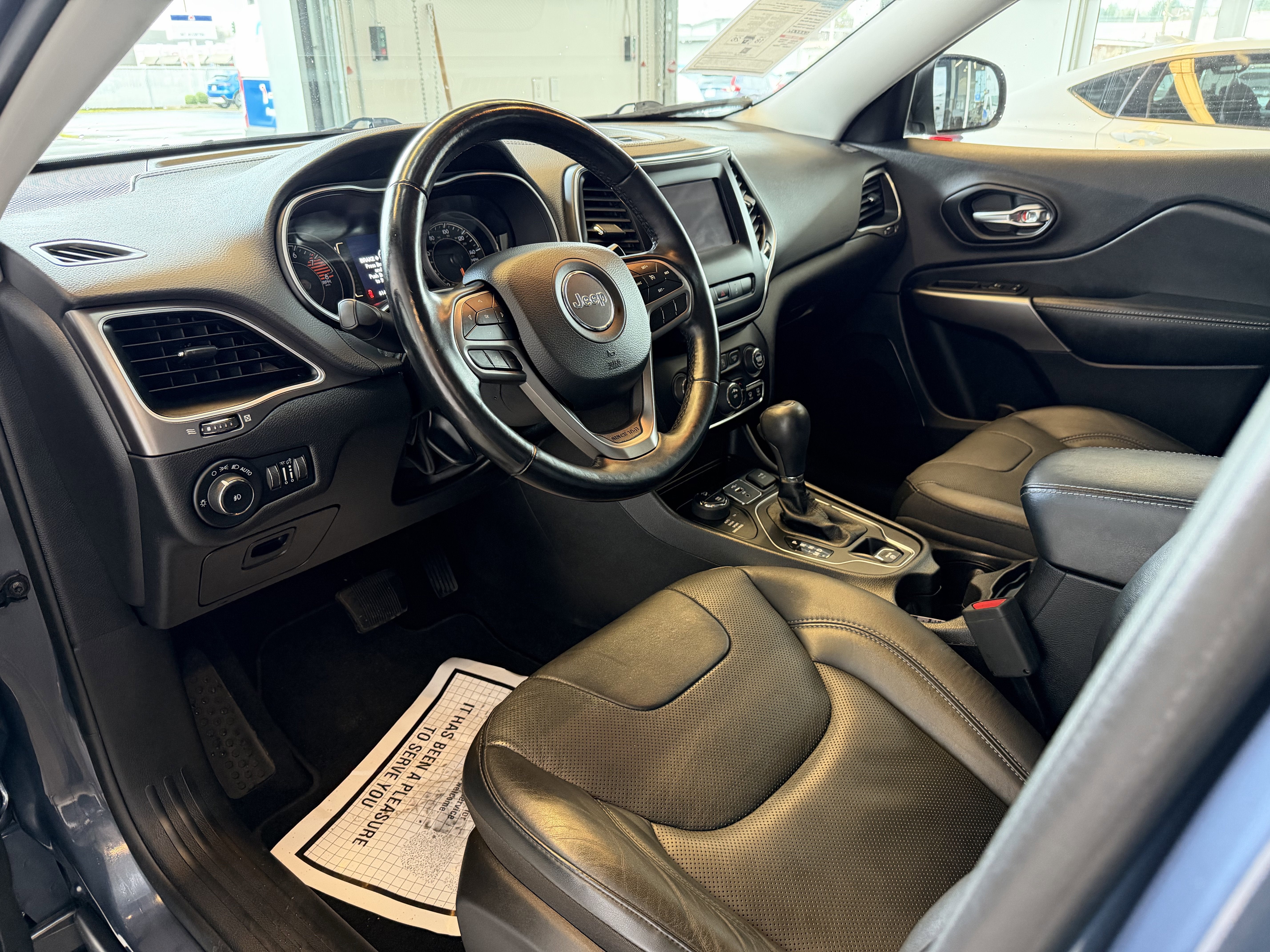 2021 Jeep Cherokee Latitude Lux