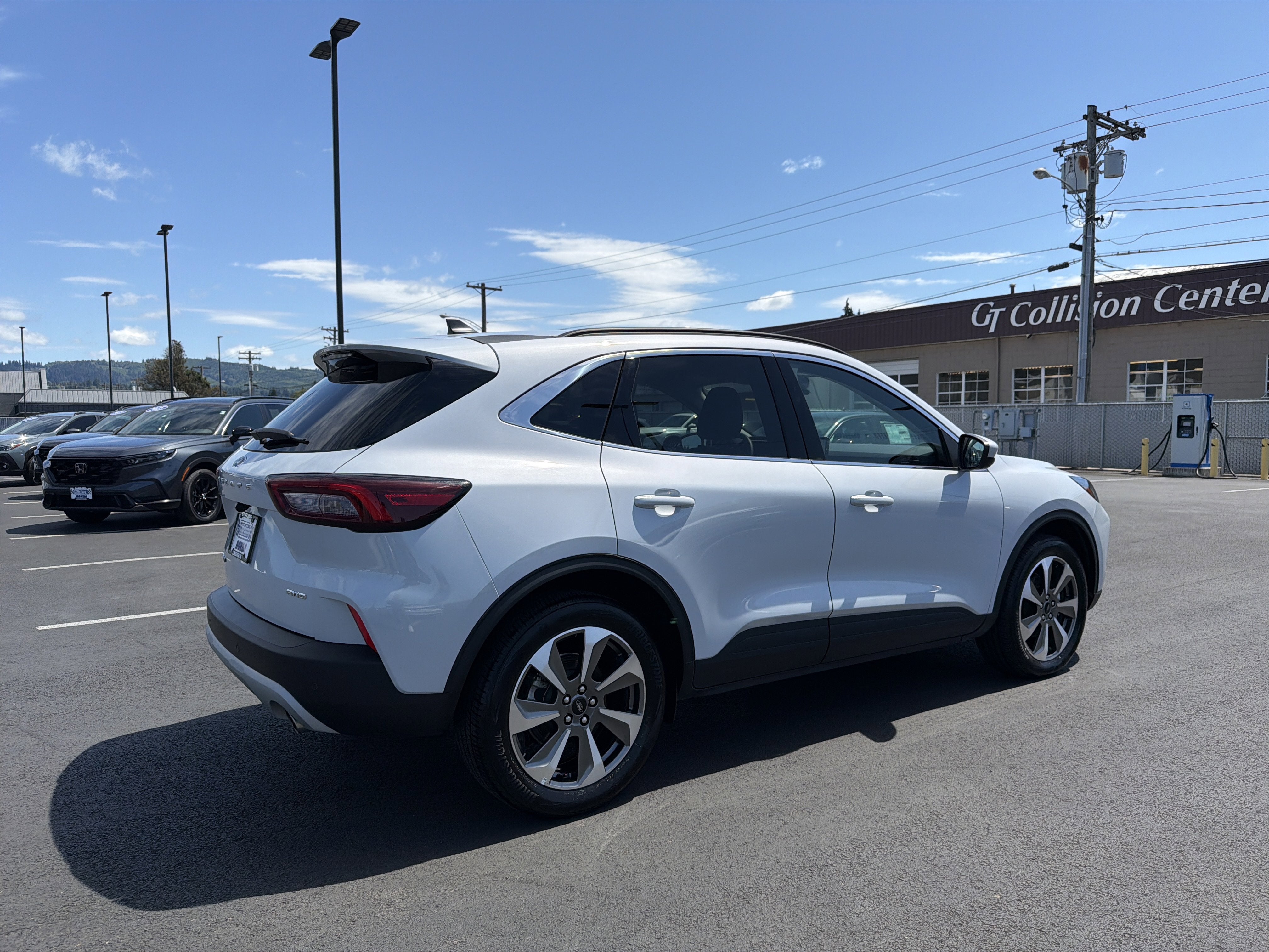 2025 Ford Escape Platinum