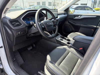 2025 Ford Escape Platinum