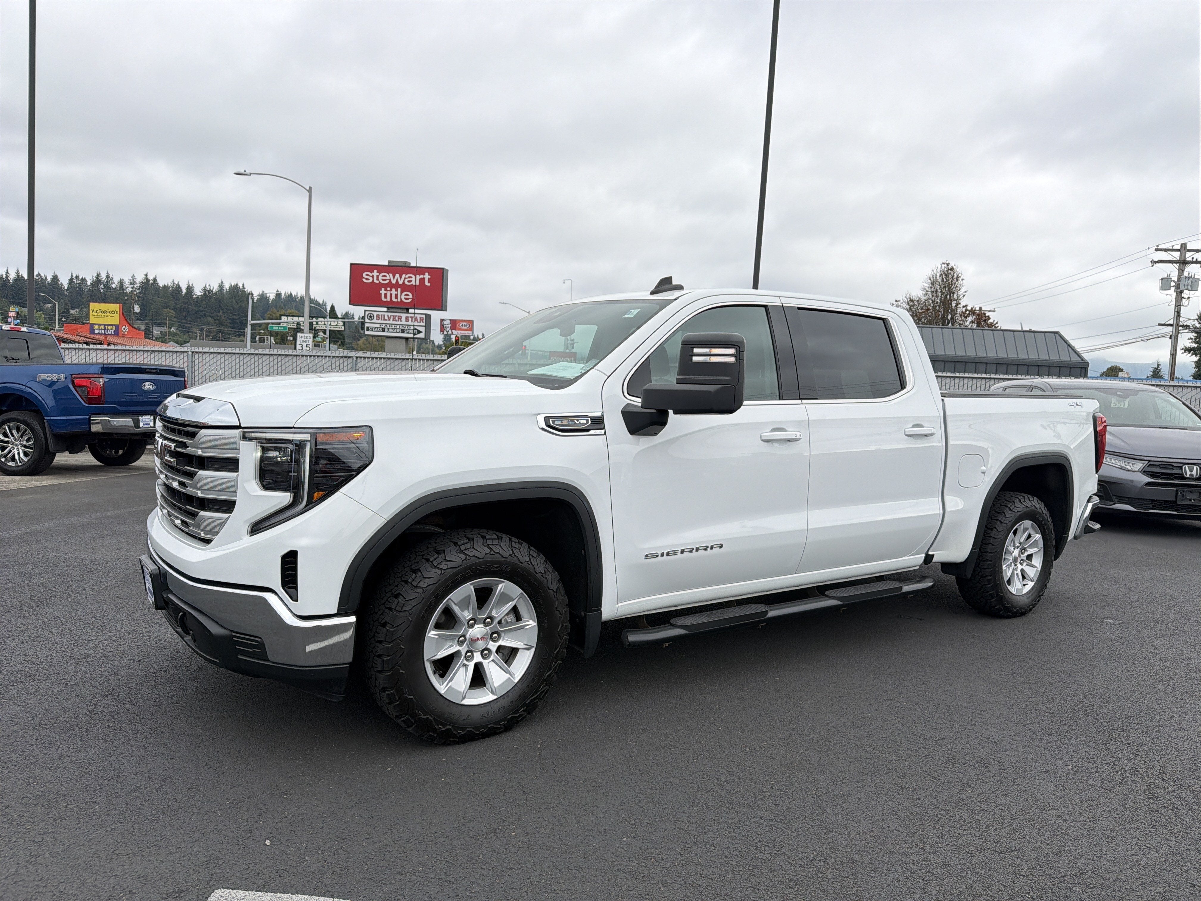 2022 GMC Sierra 1500 SLE