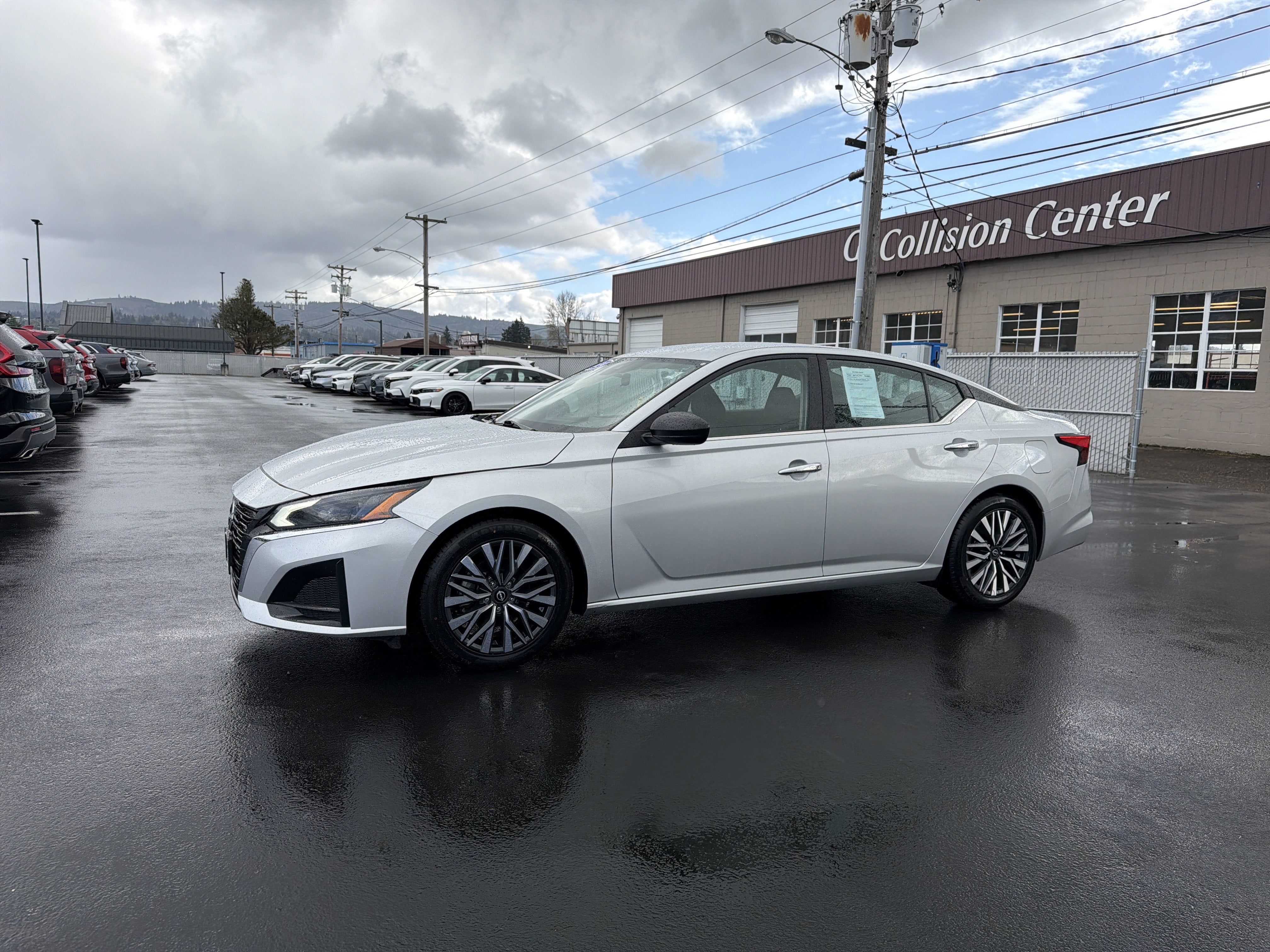 2024 Nissan Altima 2.5 SV