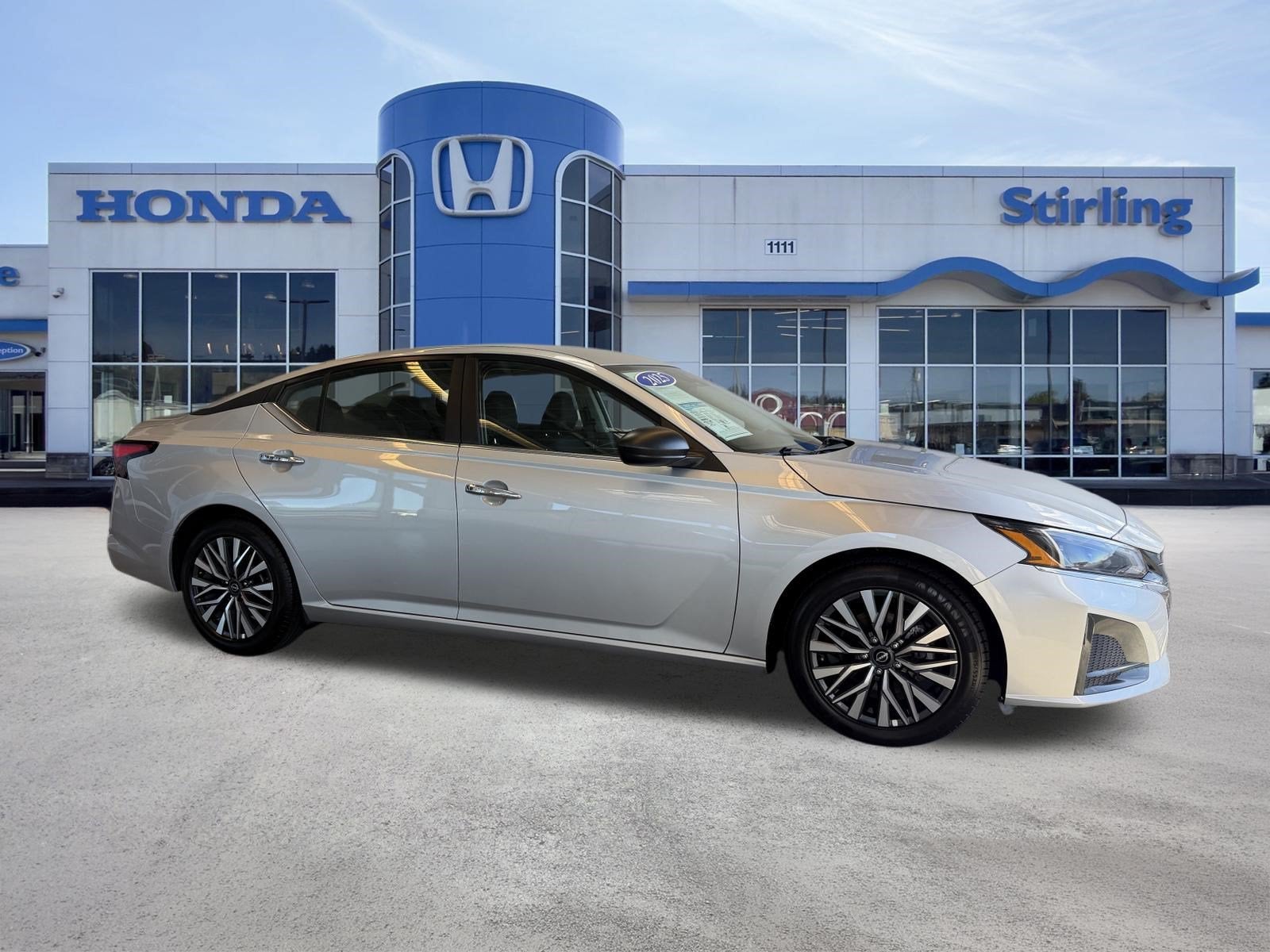 2025 Nissan Altima SV