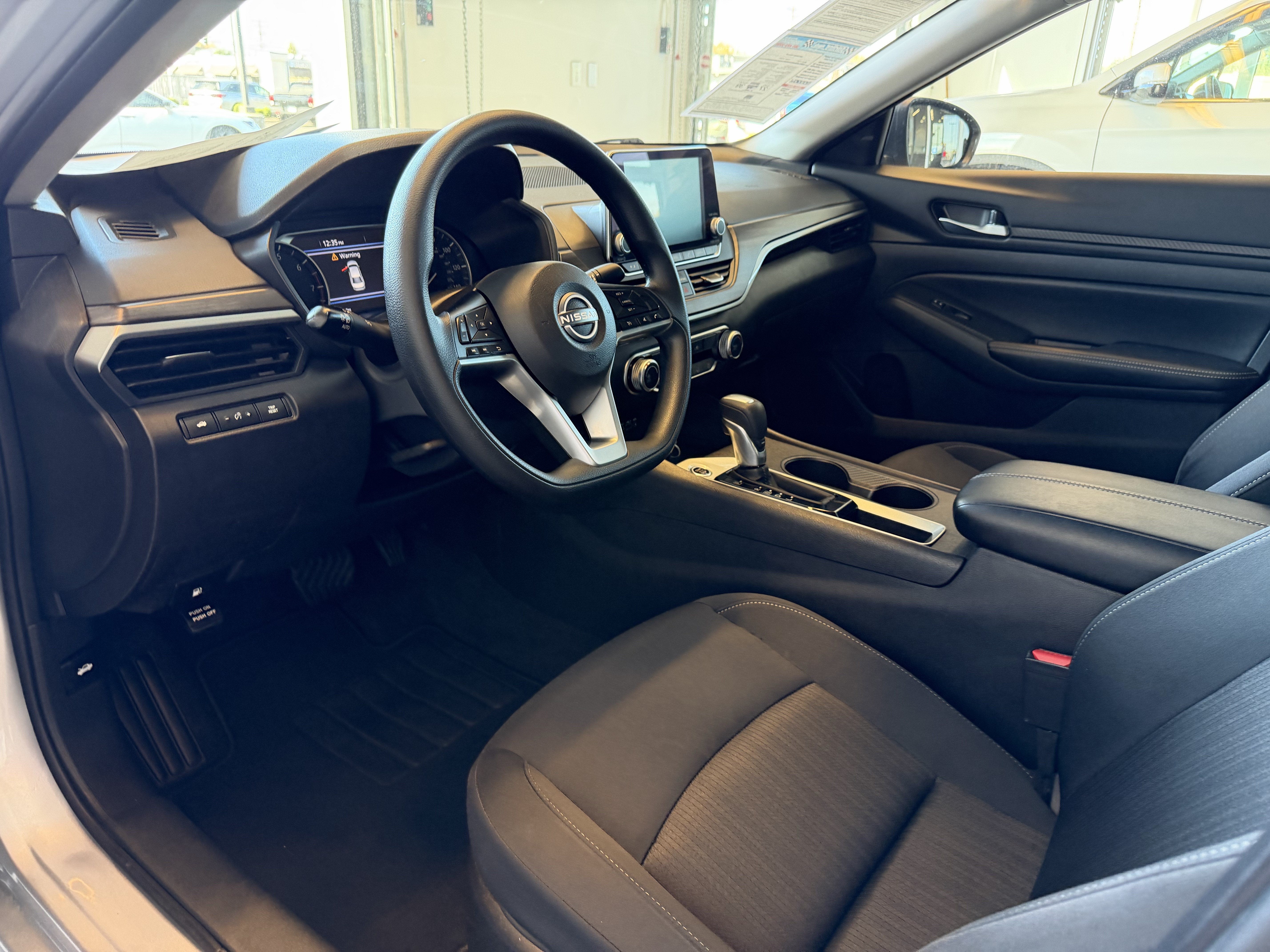 2025 Nissan Altima SV