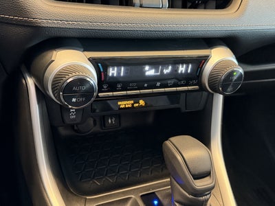 2019 Toyota RAV4 Hybrid LE