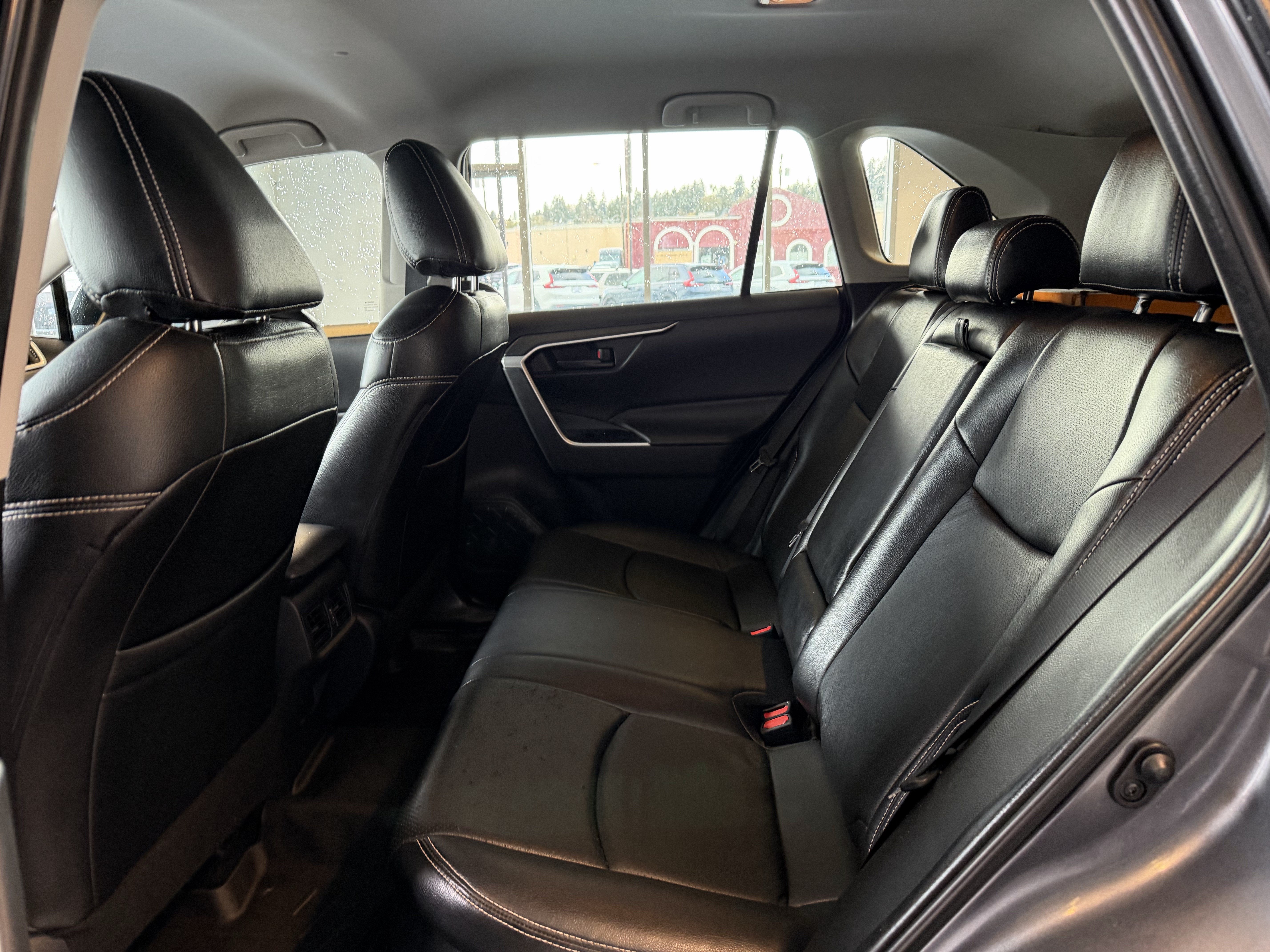 2019 Toyota RAV4 Hybrid LE