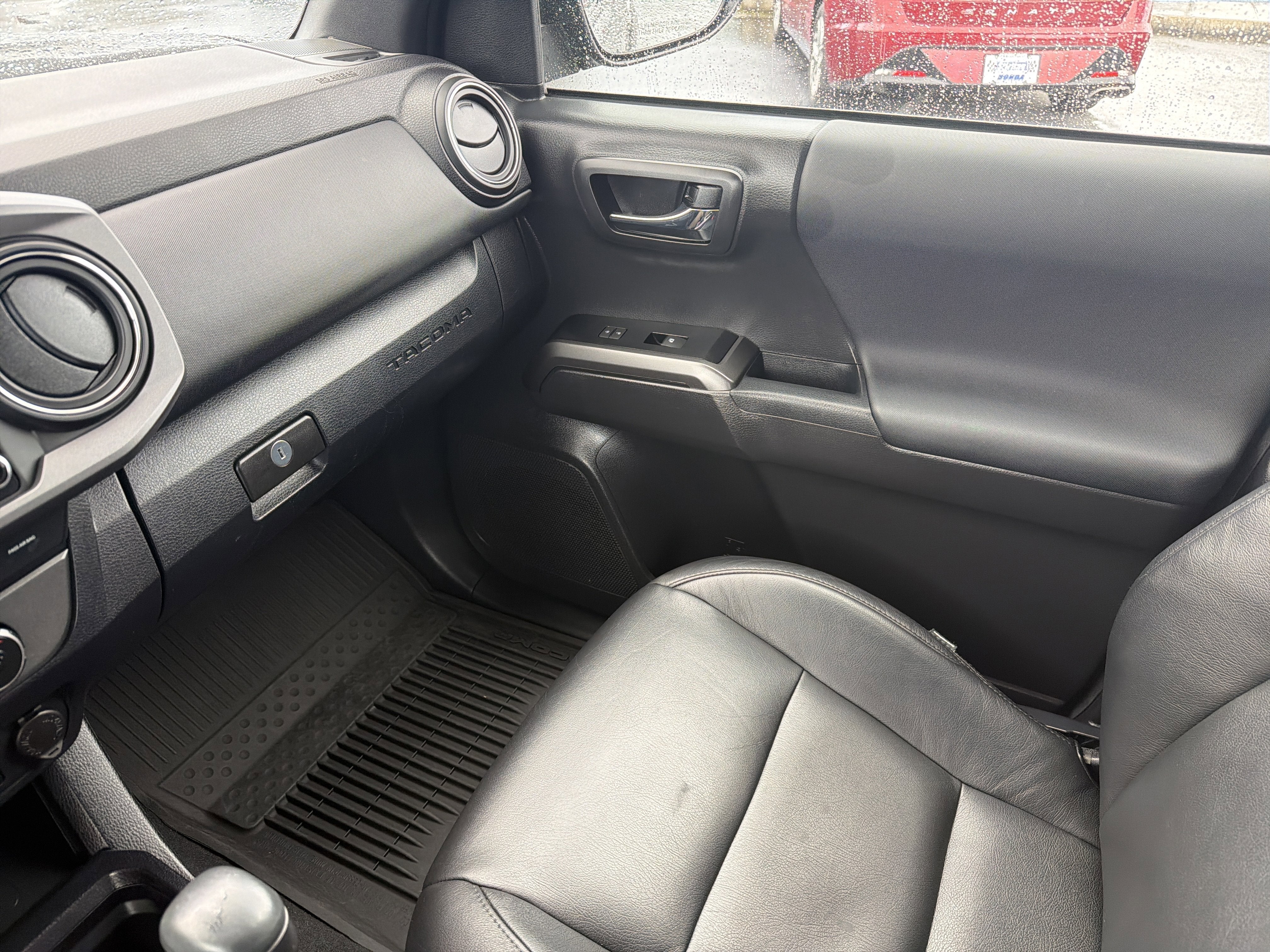 2022 Toyota Tacoma 4WD TRD Off Road