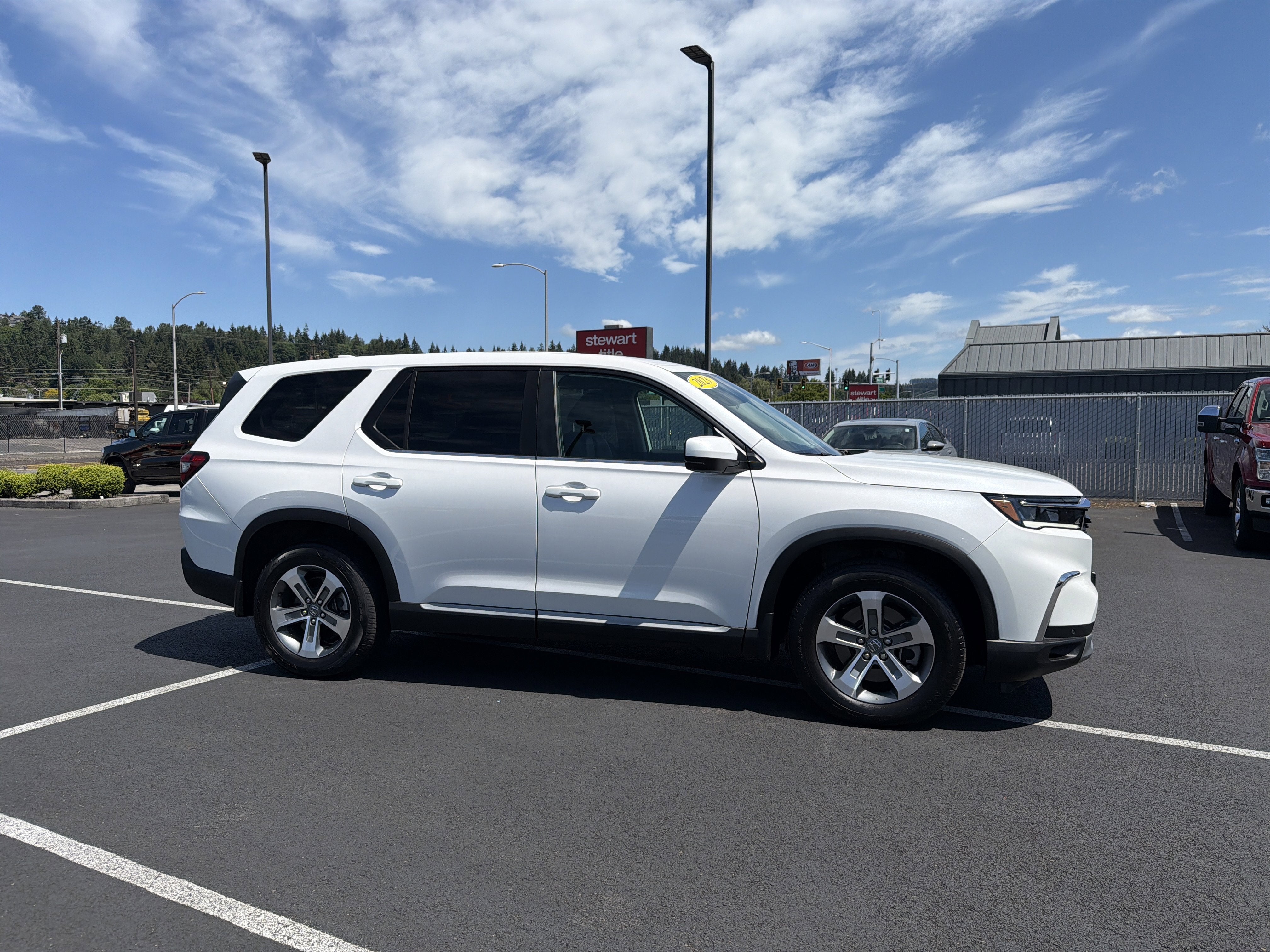 2023 Honda Pilot EX-L 8 Passenger