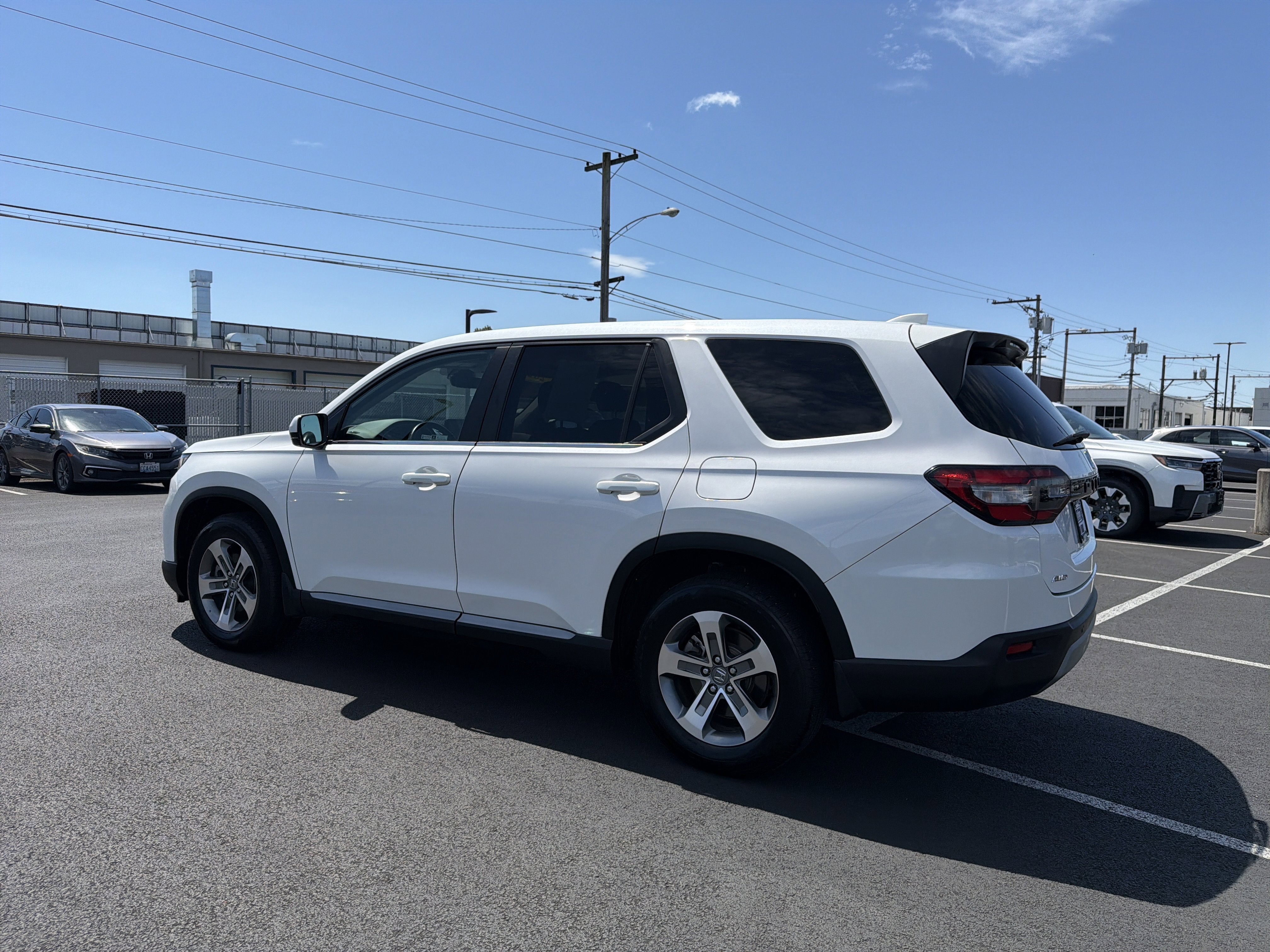 2023 Honda Pilot EX-L 8 Passenger
