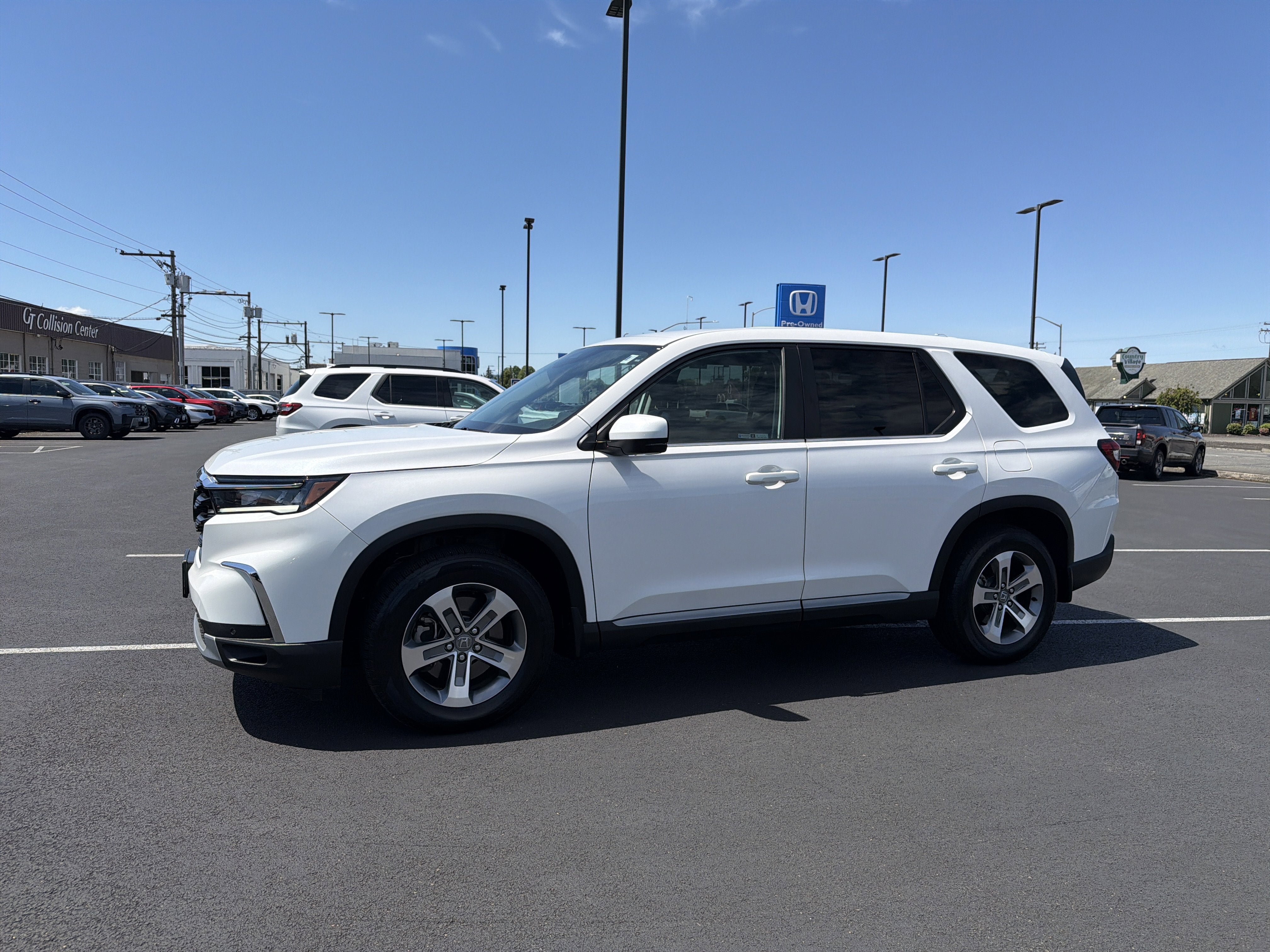 2023 Honda Pilot EX-L 8 Passenger