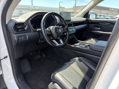 2023 Honda Pilot EX-L 8 Passenger