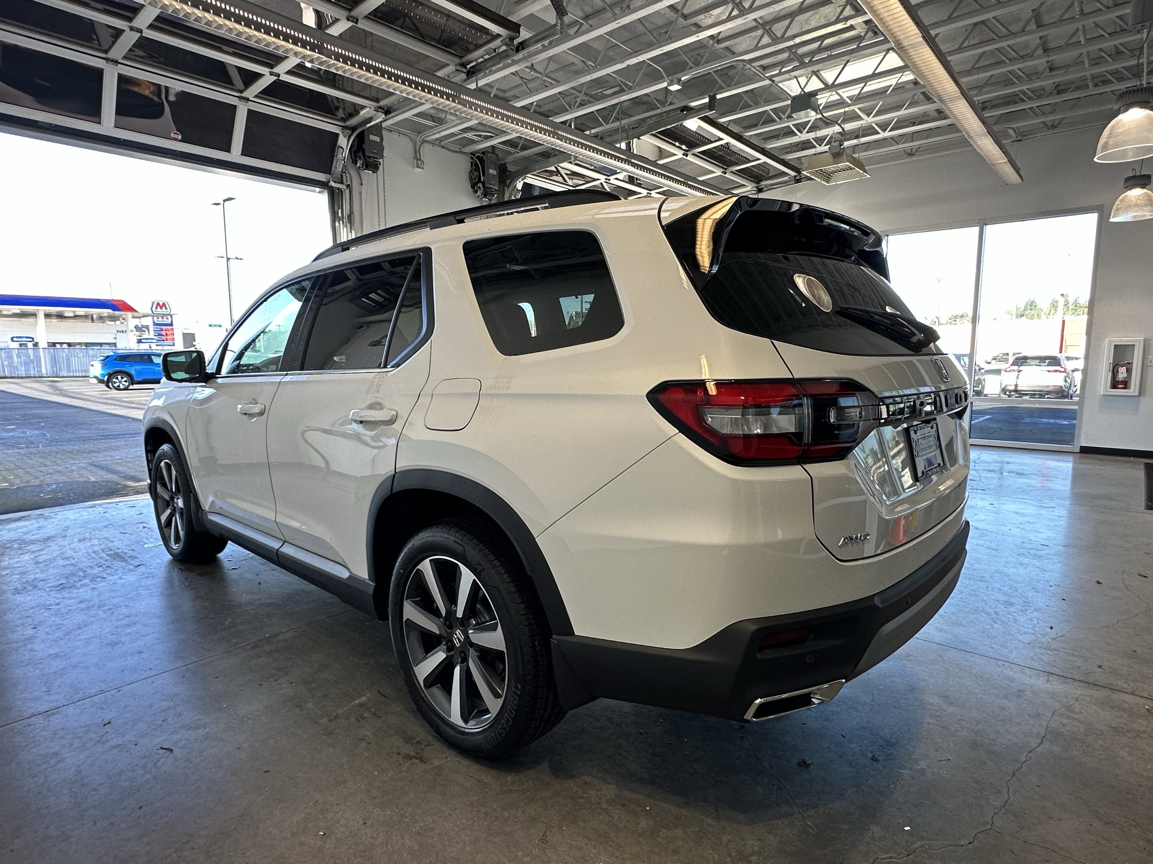 2025 Honda Pilot Elite