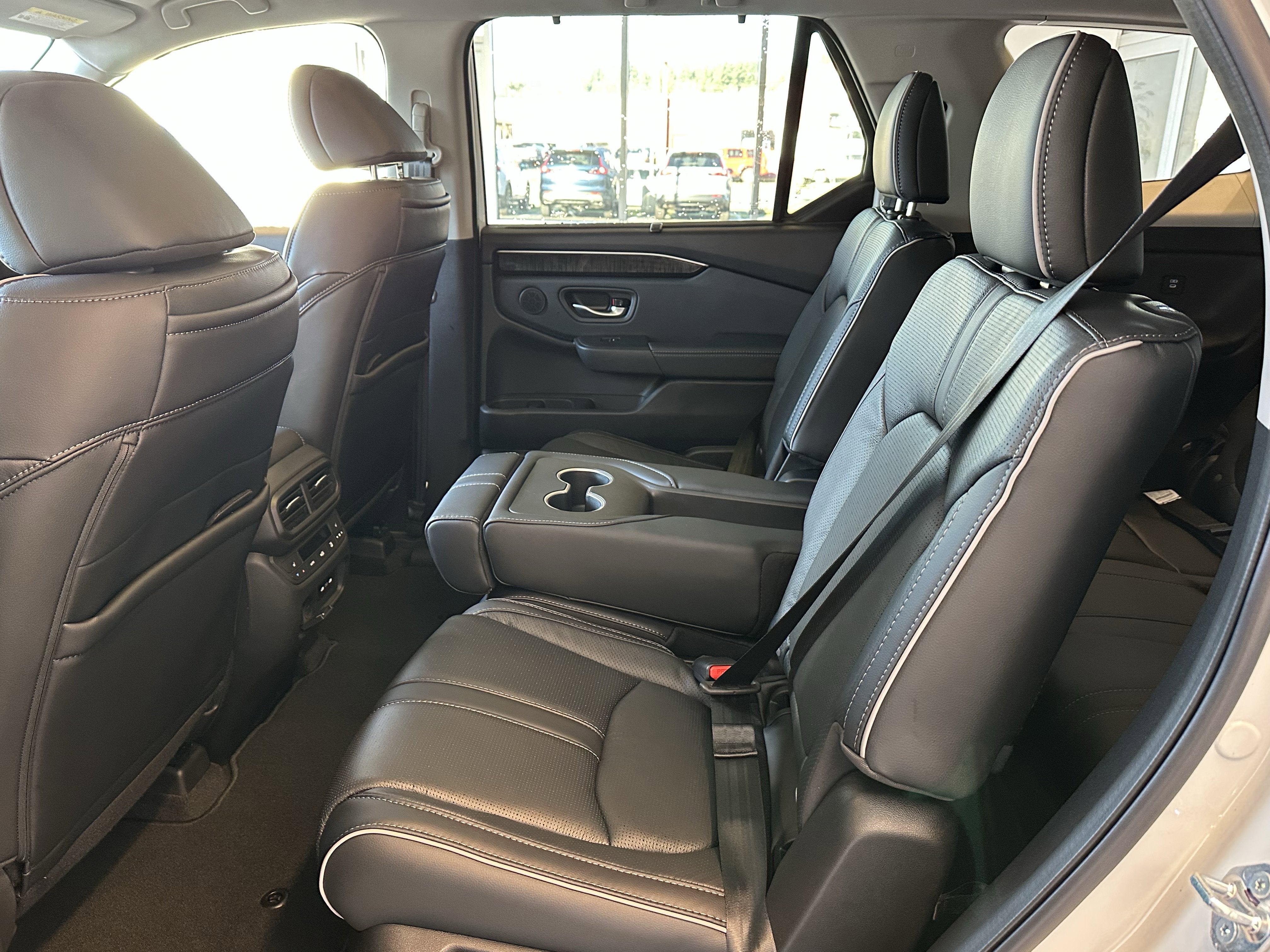 2025 Honda Pilot Elite