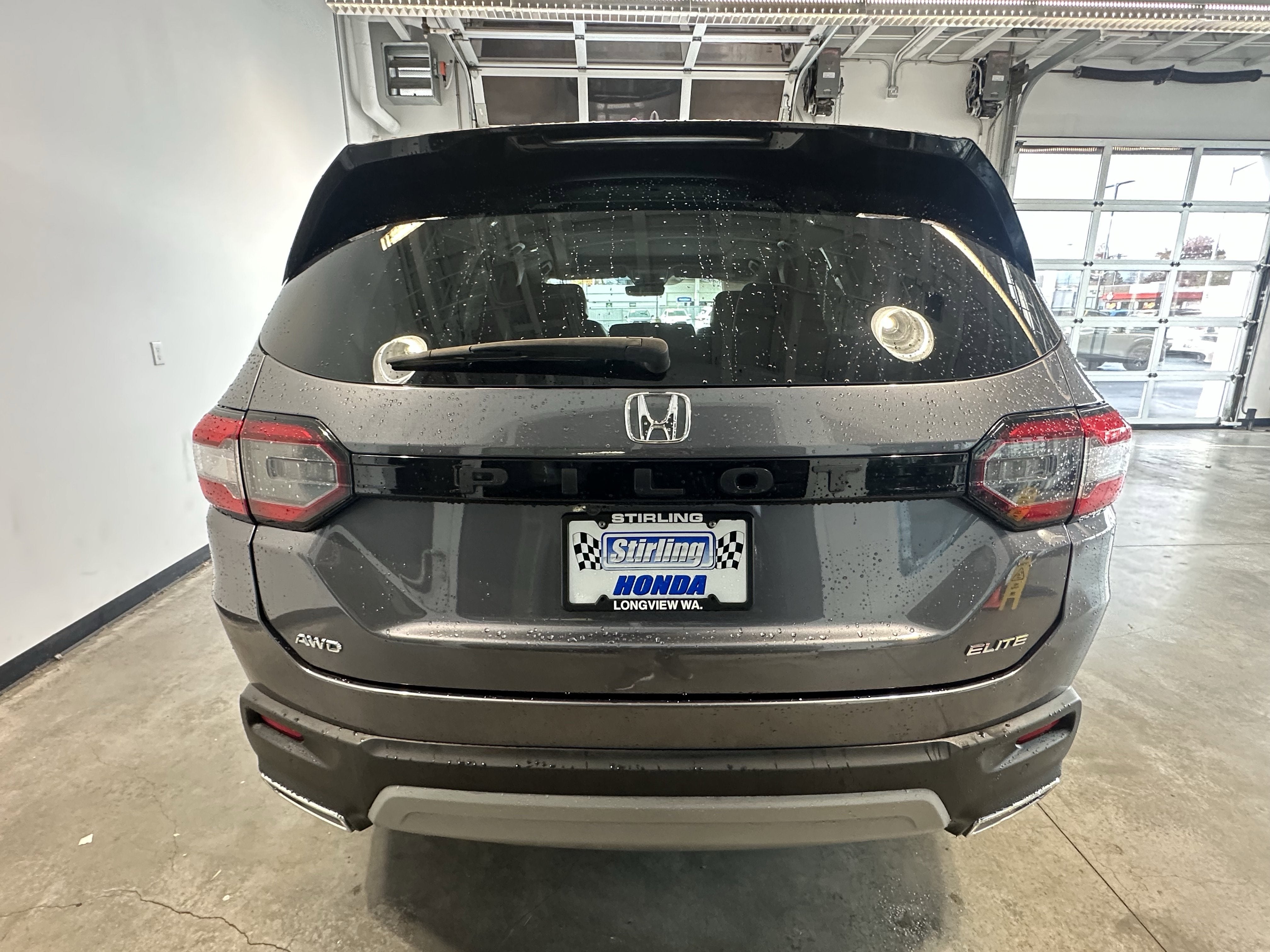 2023 Honda Pilot Elite