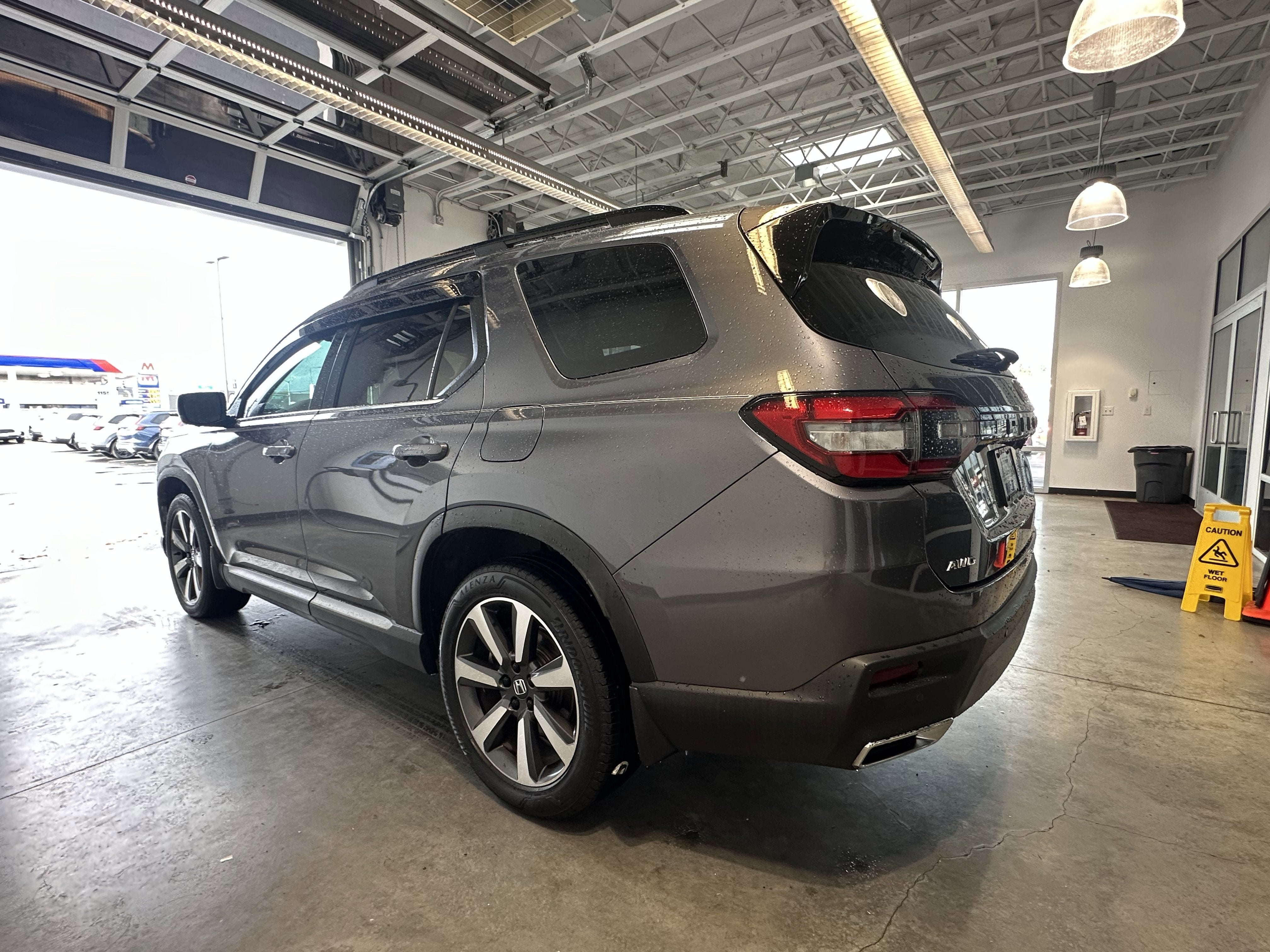 2023 Honda Pilot Elite