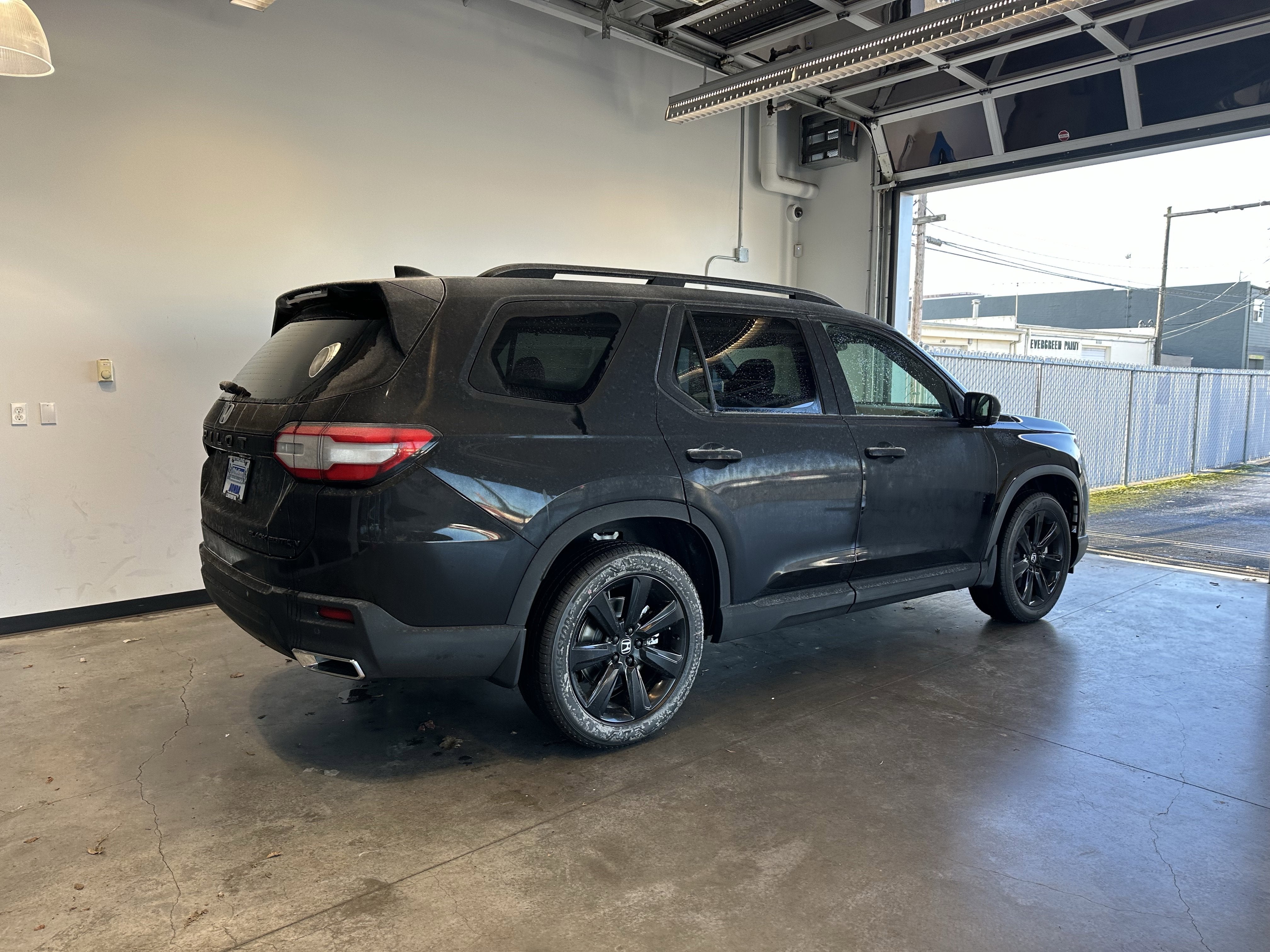 2025 Honda Pilot Black Edition