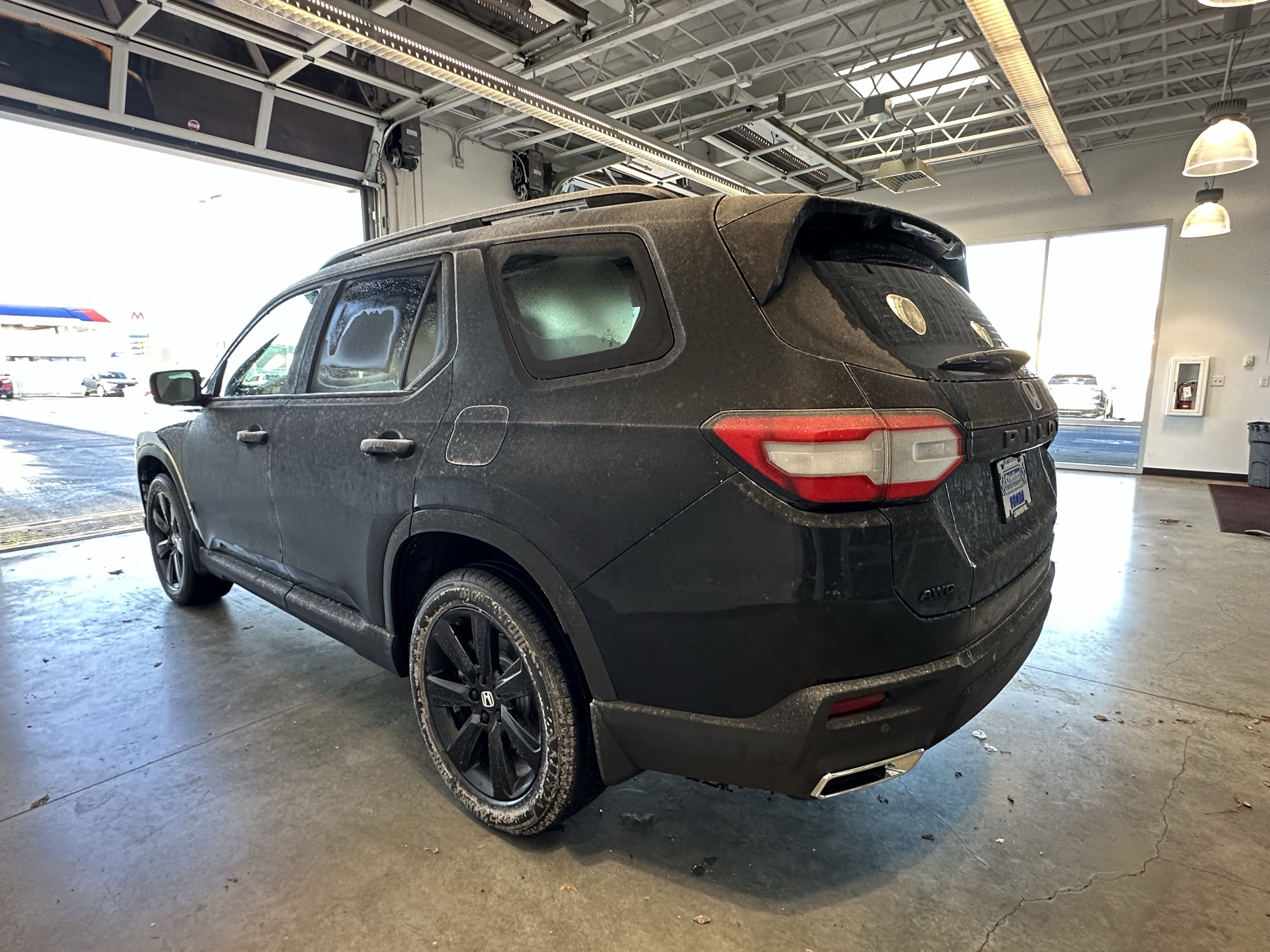 2025 Honda Pilot Black Edition