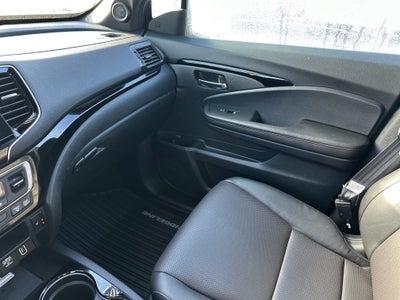 2022 Honda Ridgeline Black Edition