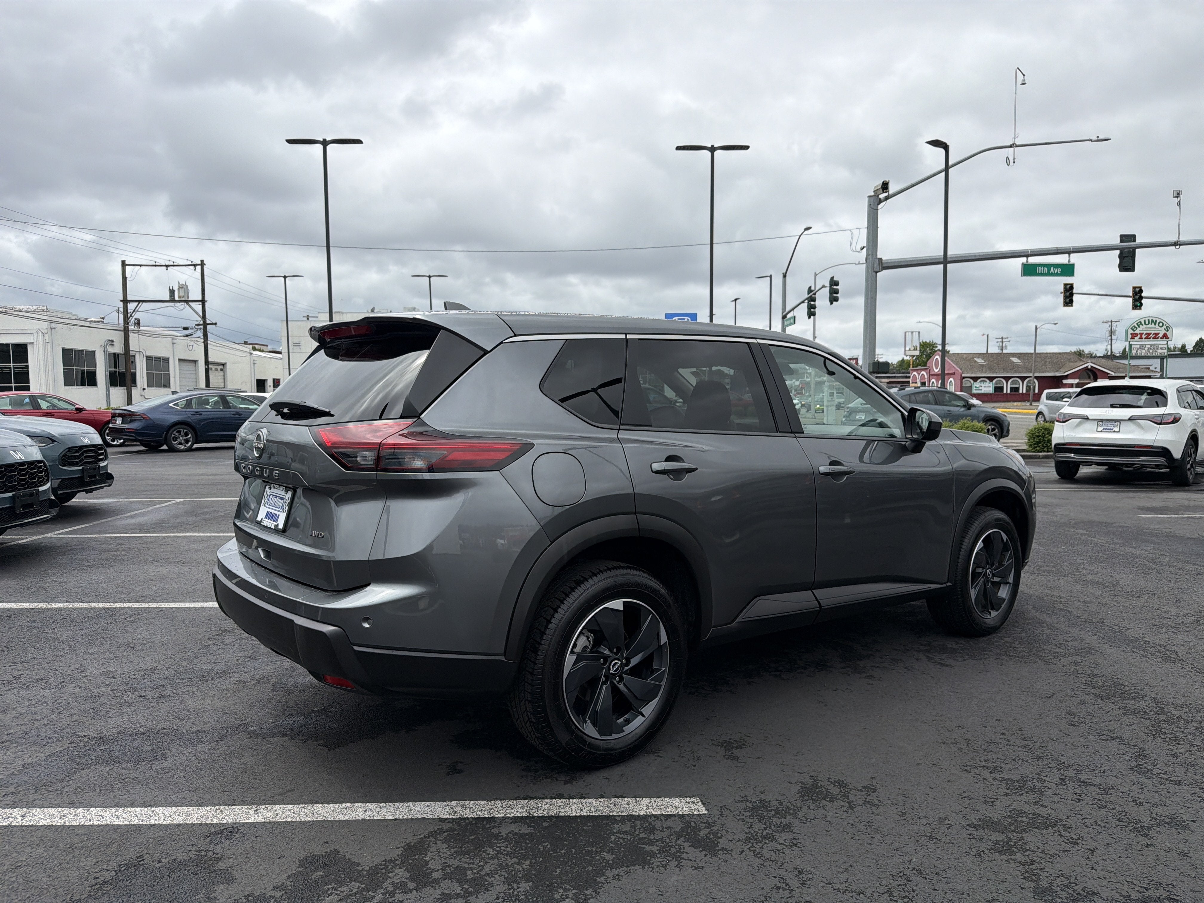 2025 Nissan Rogue SV