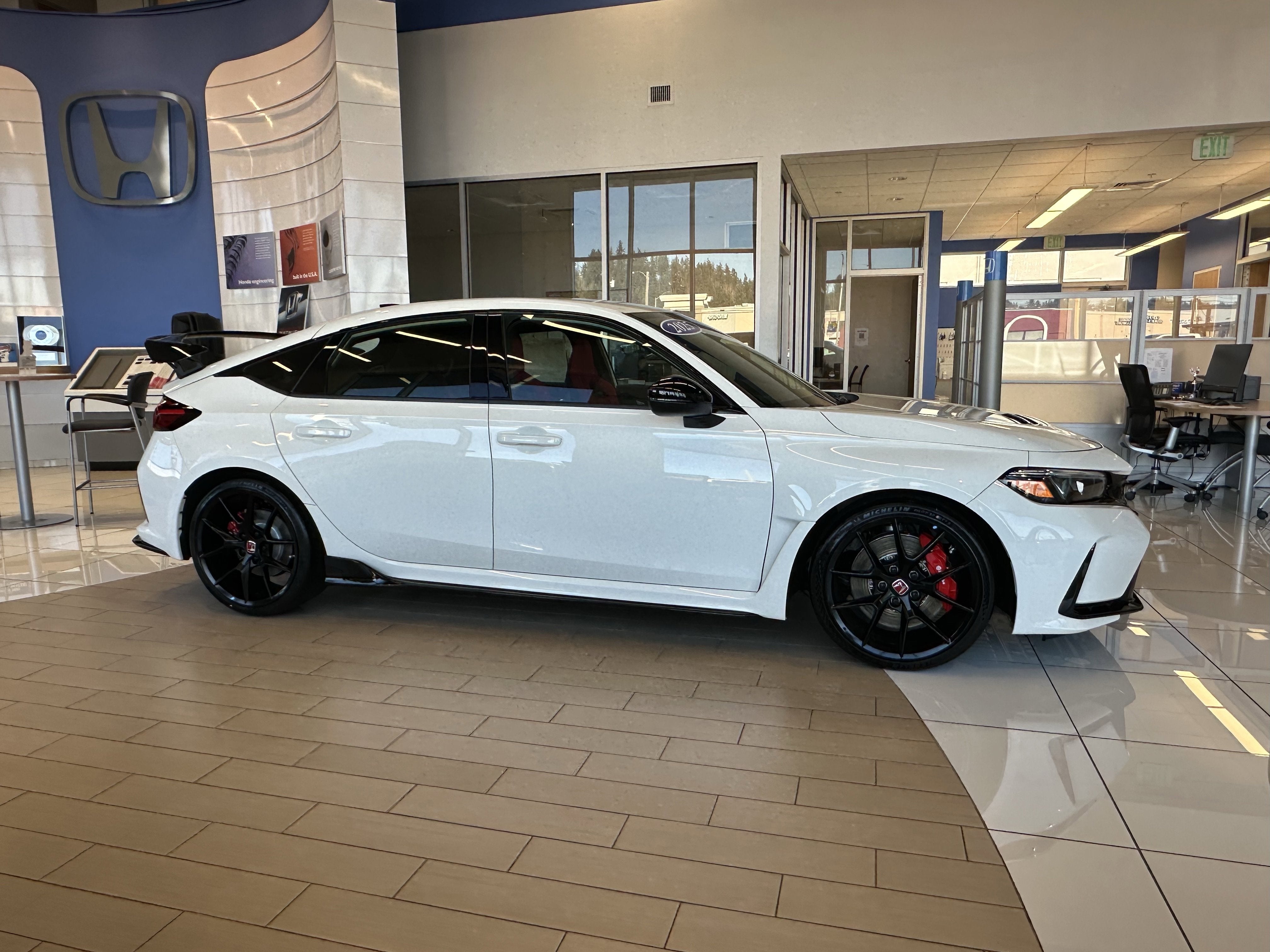 2025 Honda Civic Type R Base