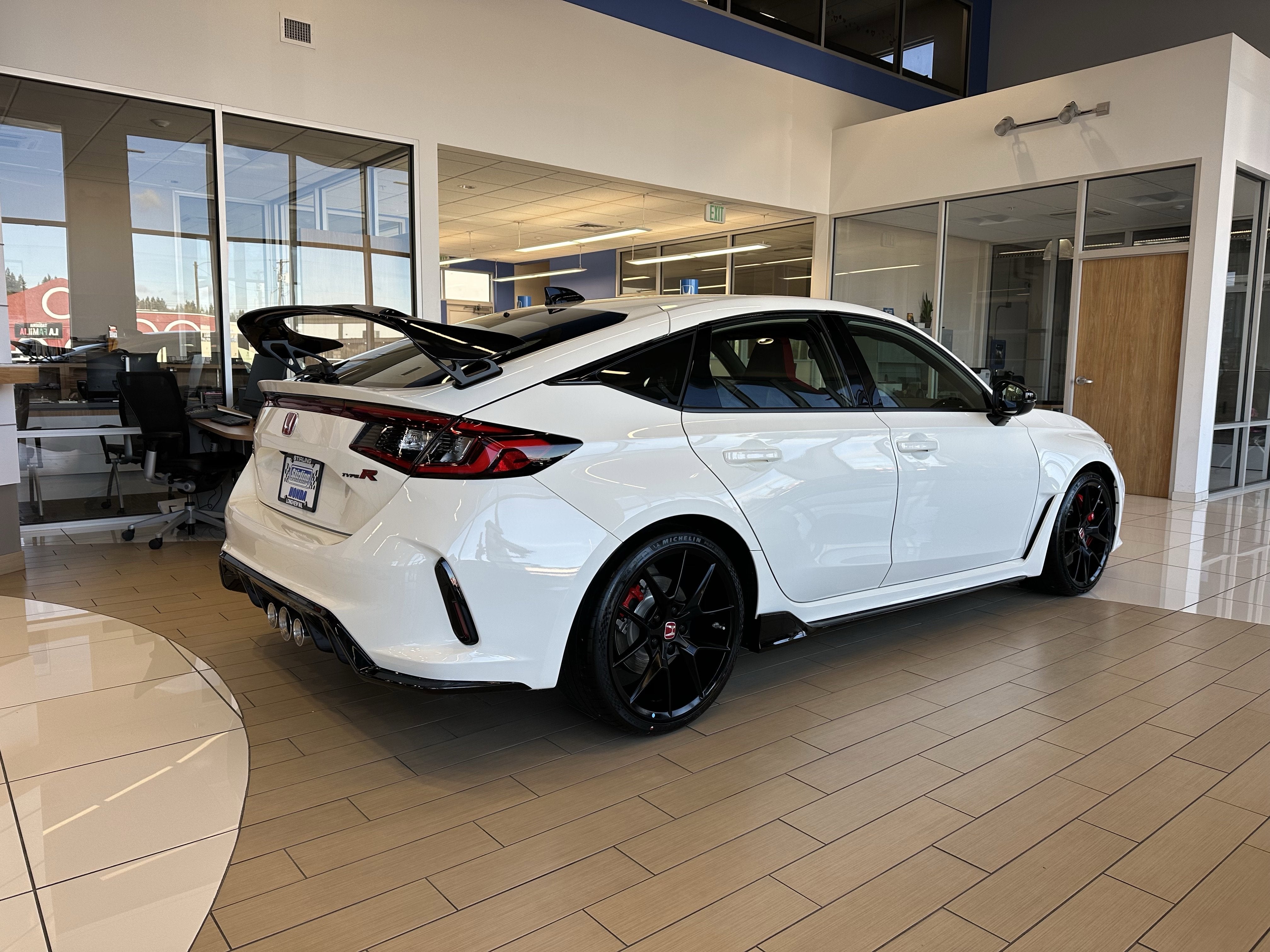 2025 Honda Civic Type R Base