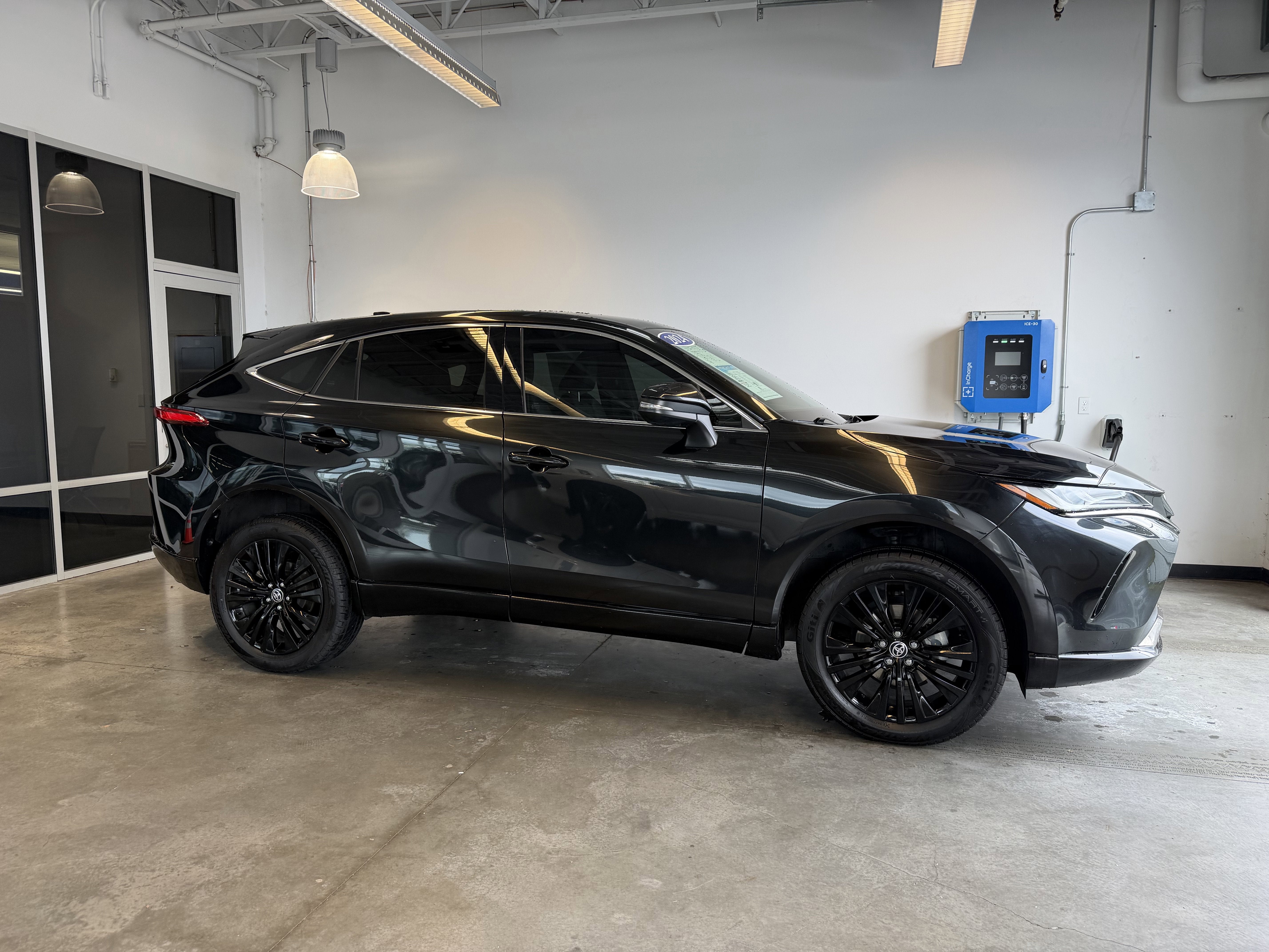 2024 Toyota Venza Nightshade