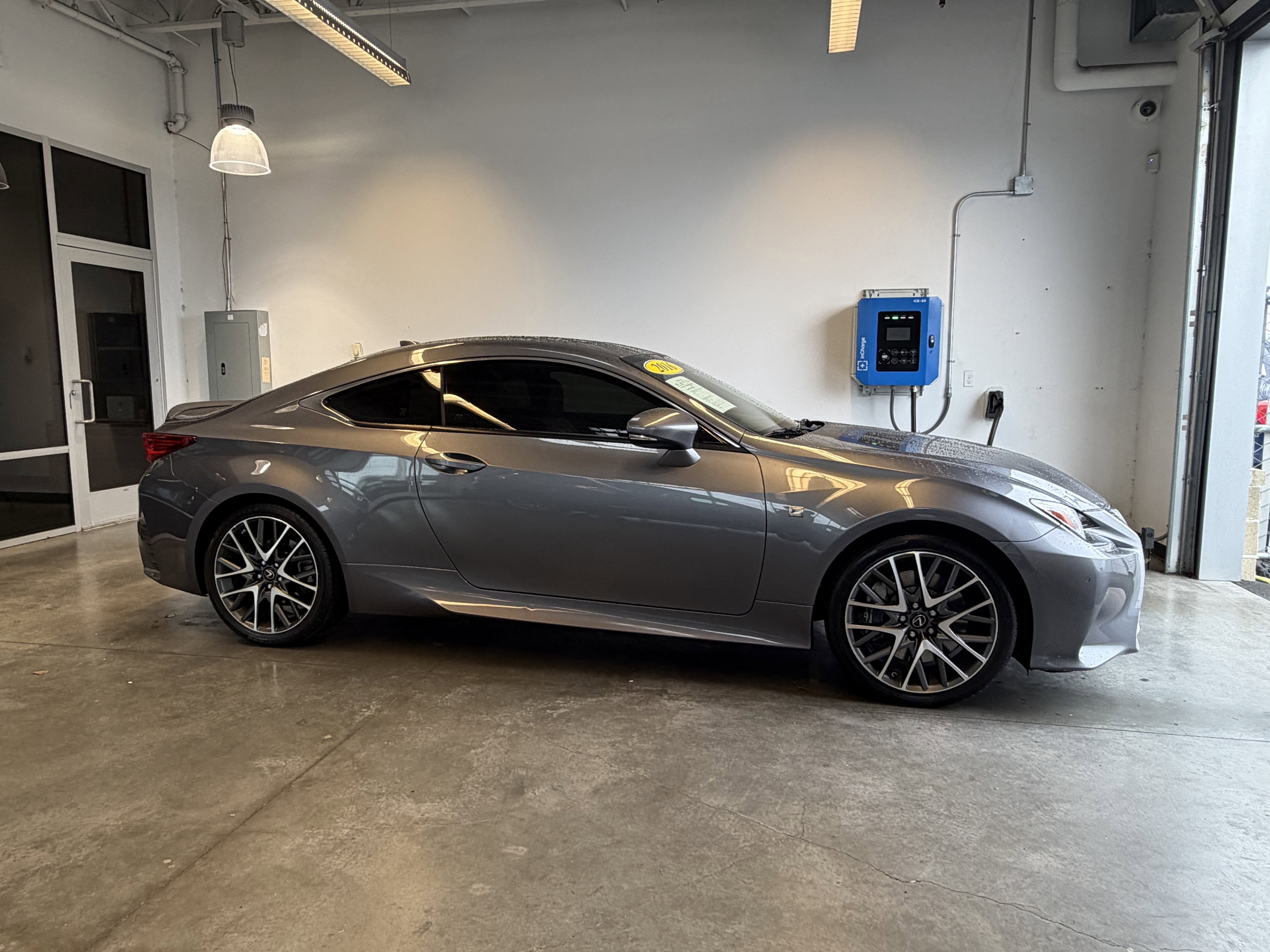 2016 Lexus RC 200t