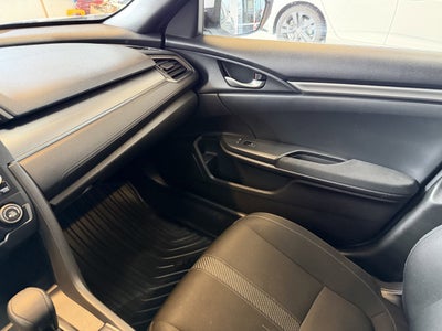 2017 Honda Civic Hatchback LX